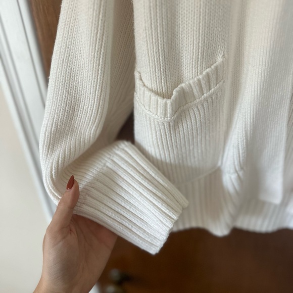 Abercrombie White Sweater Cardigan, S - Picture 3 of 4